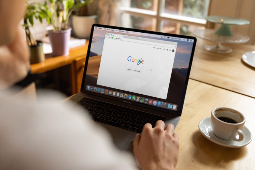 firmbee-com-31OdWLEQ-78-unsplash Hipohondrija: Google kao najveći neprijatelj