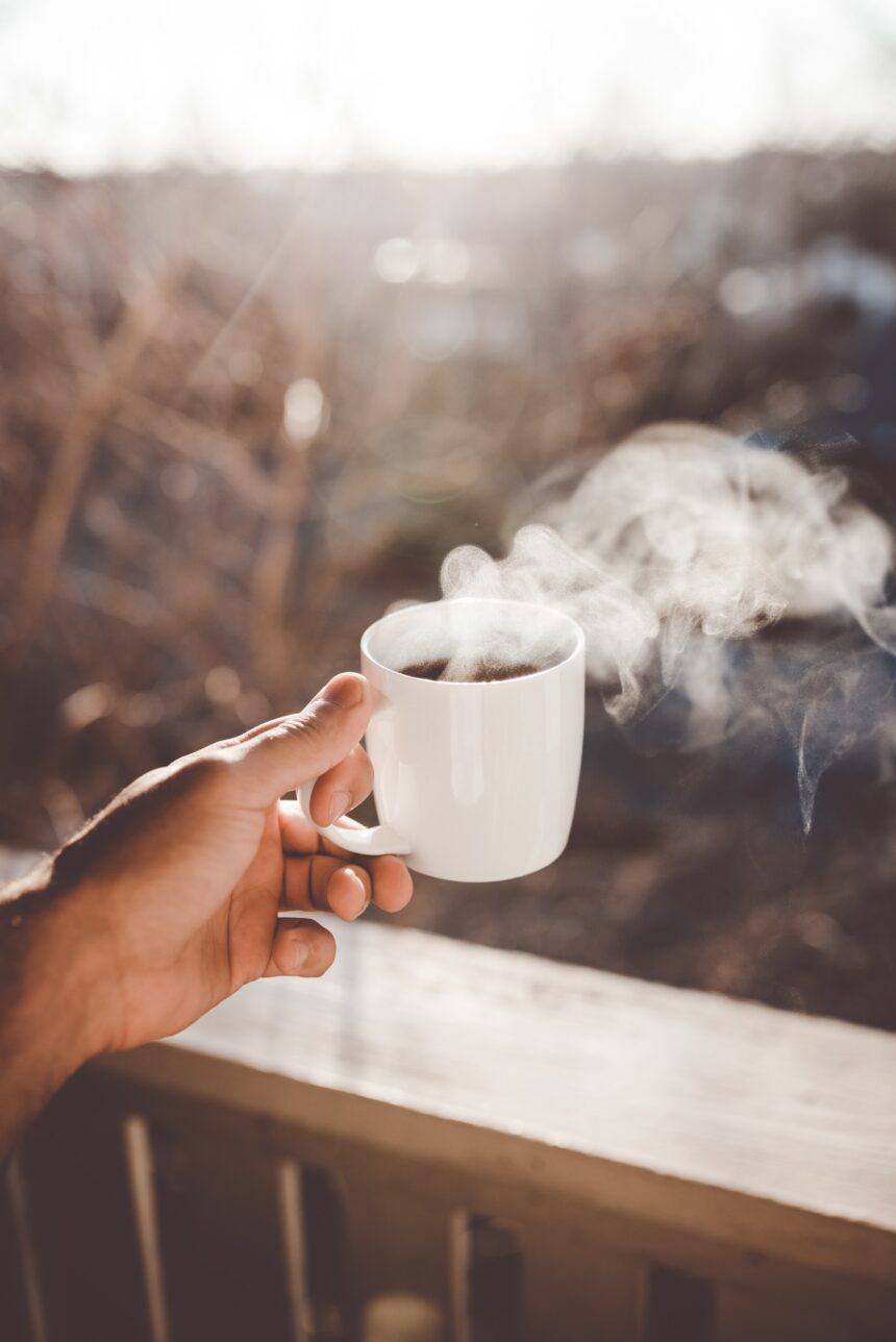 clay-banks-_wkd7XBRfU4-unsplash Kafa – najzastupljenija droga i izvor antioksidanasa