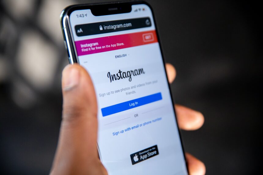 solen-feyissa-KWZa42a1kds-unsplash Talas novih funkcija na Instagramu – jeste li čuli za ovu?