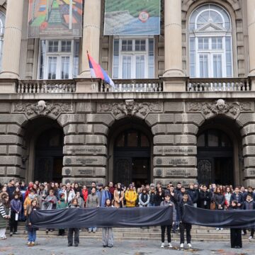 Studenti širom Srbije ujedinjeni: Blokade fakulteta i ulica