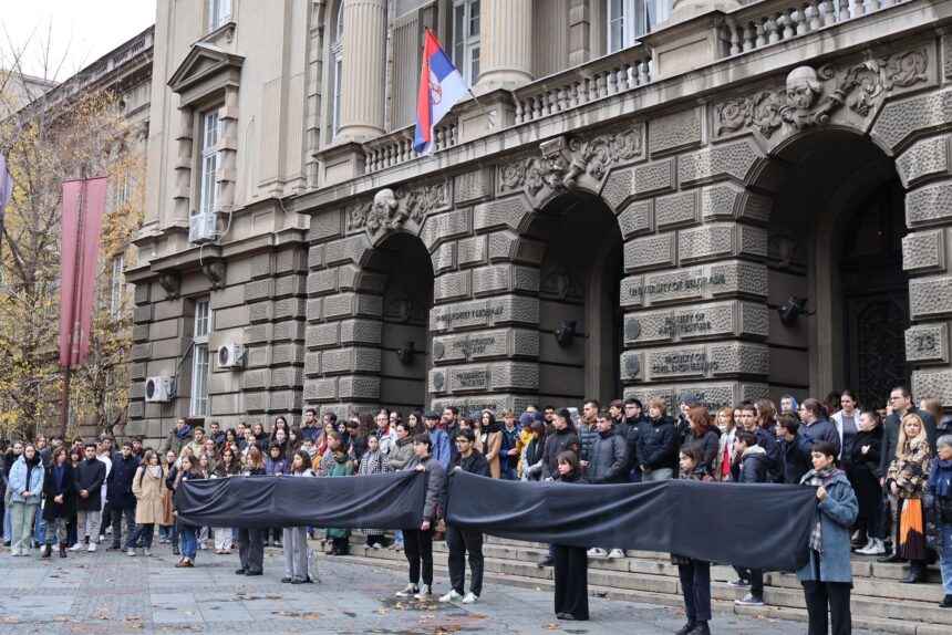 e245ddea-b18d-488b-ba11-57da9216fb5f Protestna obustava rada na ETF-u – Kolektiv traži hitno ispunjenje zahteva