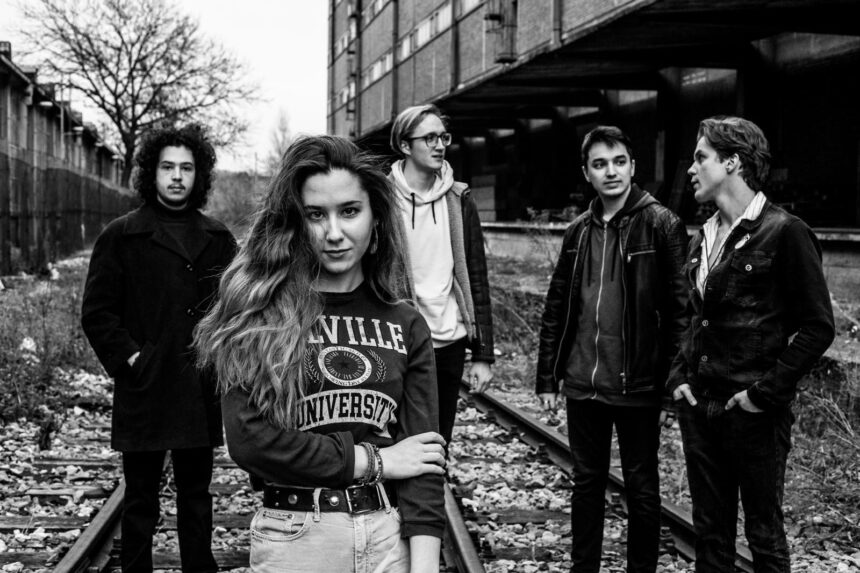 f4e7b34d-60ff-4857-ba98-57ff20e40b93-1.jpg „Iris” na Mikseru: Urbani zvuk nove generacije