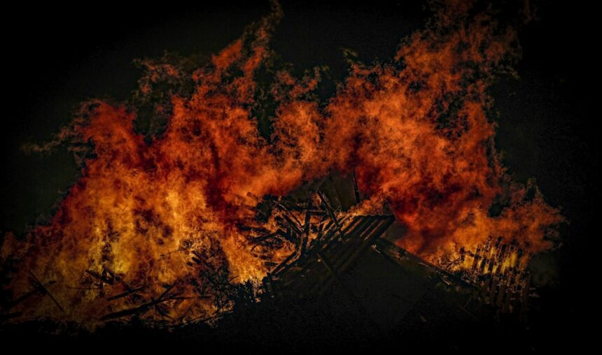 photo-1489268611058-e5dea386216b Vodič kroz požar: Evo kako da se zaštitiš