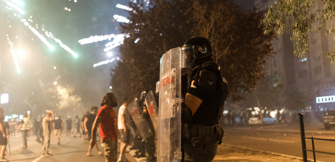 Studentkinja o torturi na protestu, MUP negira nasilje Studentkinja o torturi na protestu, MUP negira nasilje