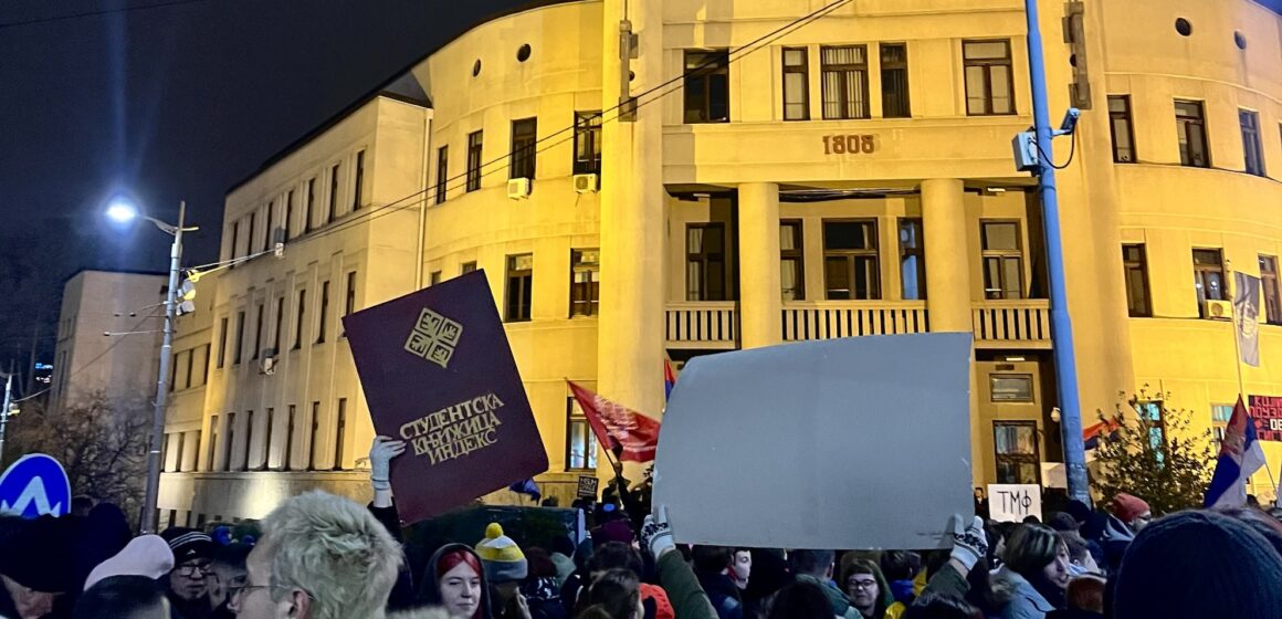 Helena Strugar: Ako su za državu studenti „bezbednosni problem”, onda su znanje i kritičko mišljenje nepoželjni Helena Strugar: Ako su za državu studenti „bezbednosni problem”, onda su znanje i kritičko mišljenje nepoželjni