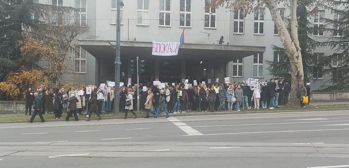 Blokada se nastavlja: Evo koji fakultet ostaje zaključan Blokada se nastavlja: Evo koji fakultet ostaje zaključan