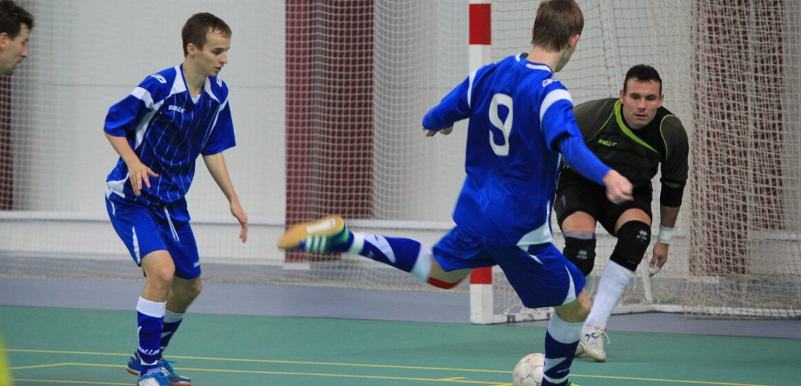 Studentska inicijativa: Obnovljen univerzitetski futsal u Beogradu Studentska inicijativa: Obnovljen univerzitetski futsal u Beogradu