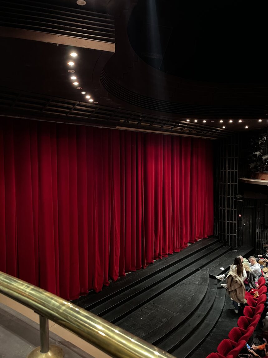 img_7367.jpg Svetski dan pozorišta: Miodrag Dragičević o izazovima i budućnosti teatra