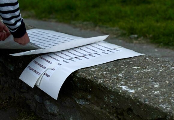 „Srbija se oblepljuje istinom”: Studenti pokrenuli novu akciju, najavljeni protesti tokom leta