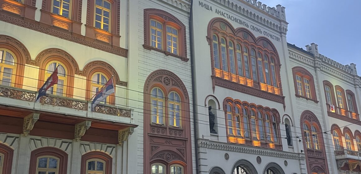 img_1517.jpg Protest ispred Rektorata: Šta je rektor poručio okupljenima?